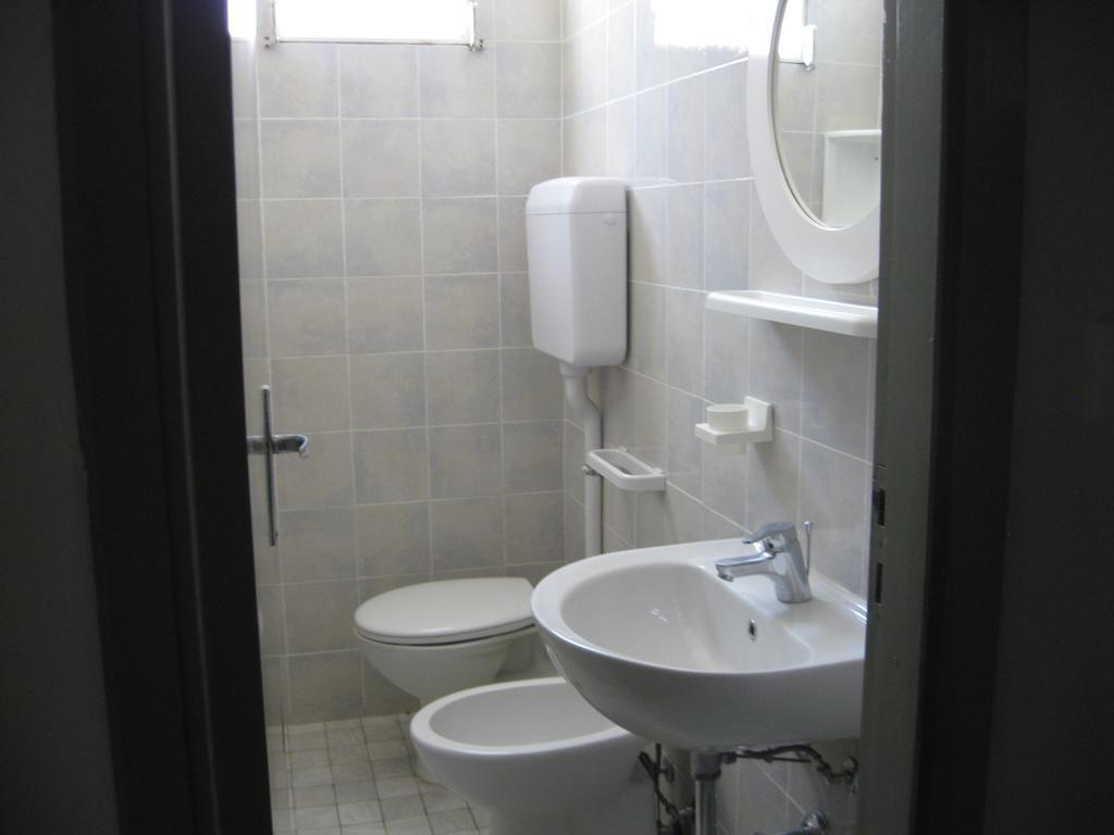 Hotel Eleonora Rimini Ruang foto
